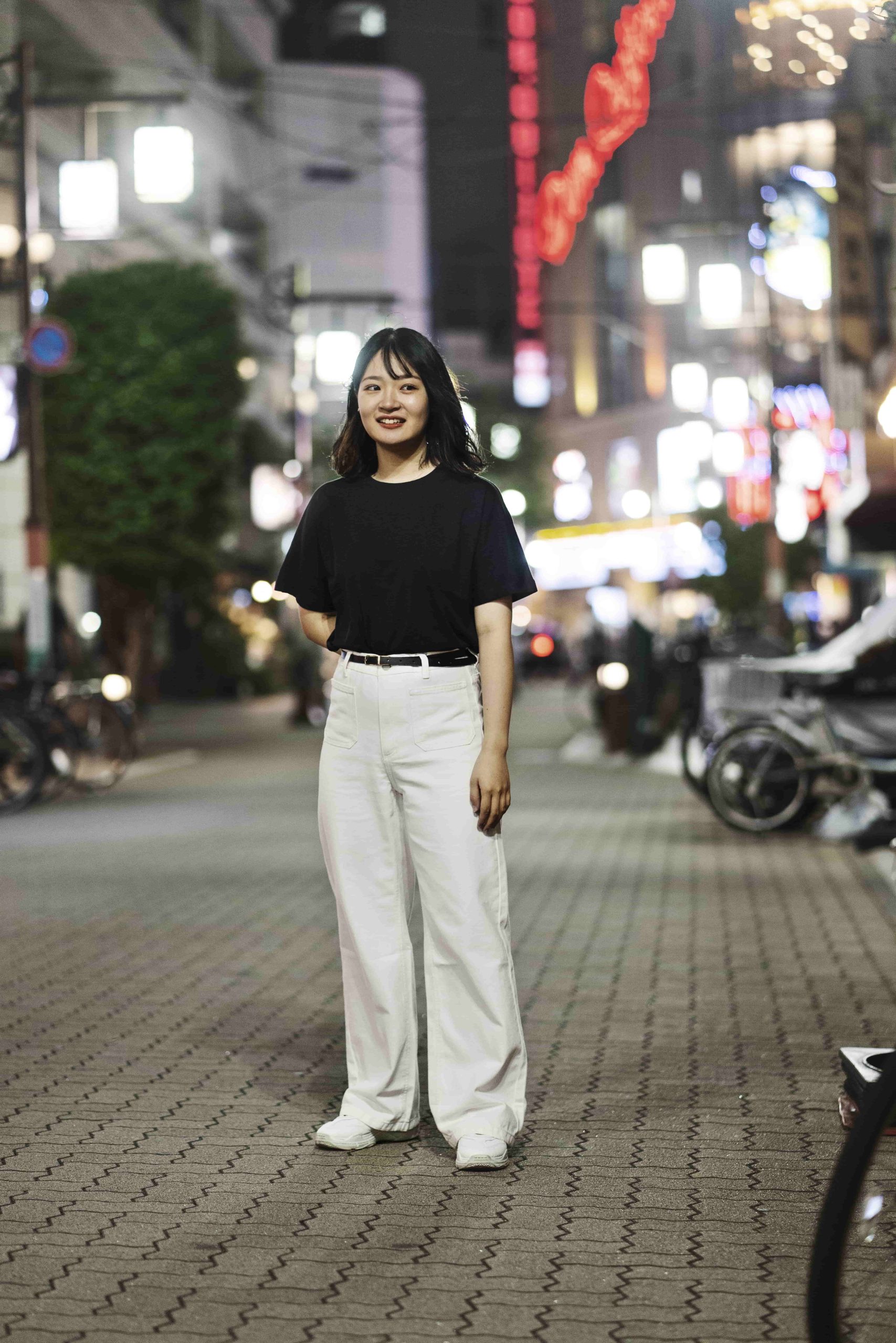 Hi i am charlotte lets go travel more